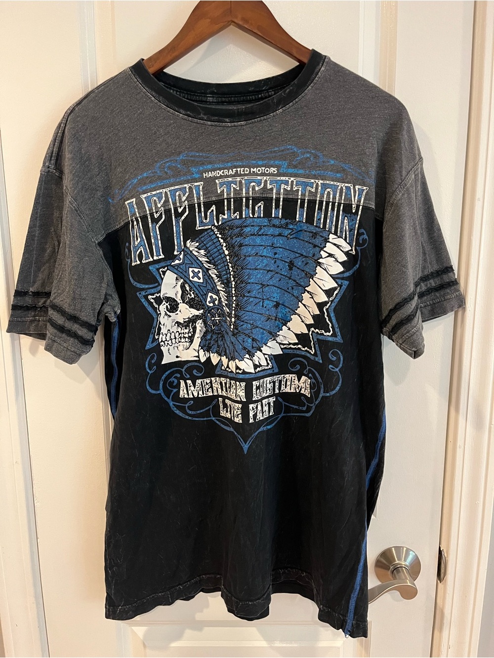 Affliction Black & Gray Short Sleeve Graphic Tee with Blue Skull Headdress